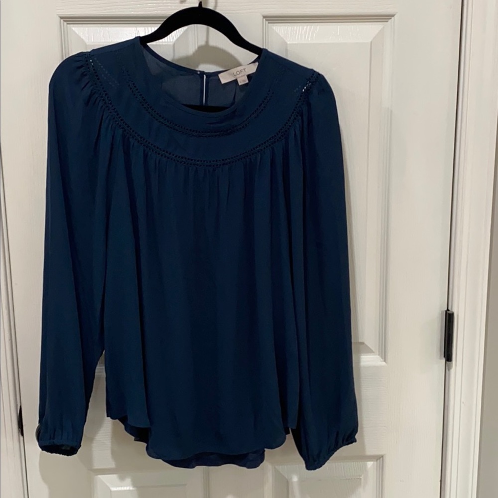 Beautiful blue blouse from loft
